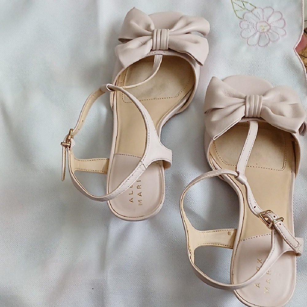Alex Marie Elegant Light Pink Sandals